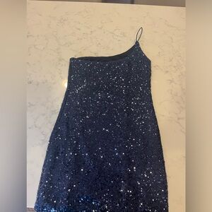 Hello Molly Size Medium mini dress. Navy.
